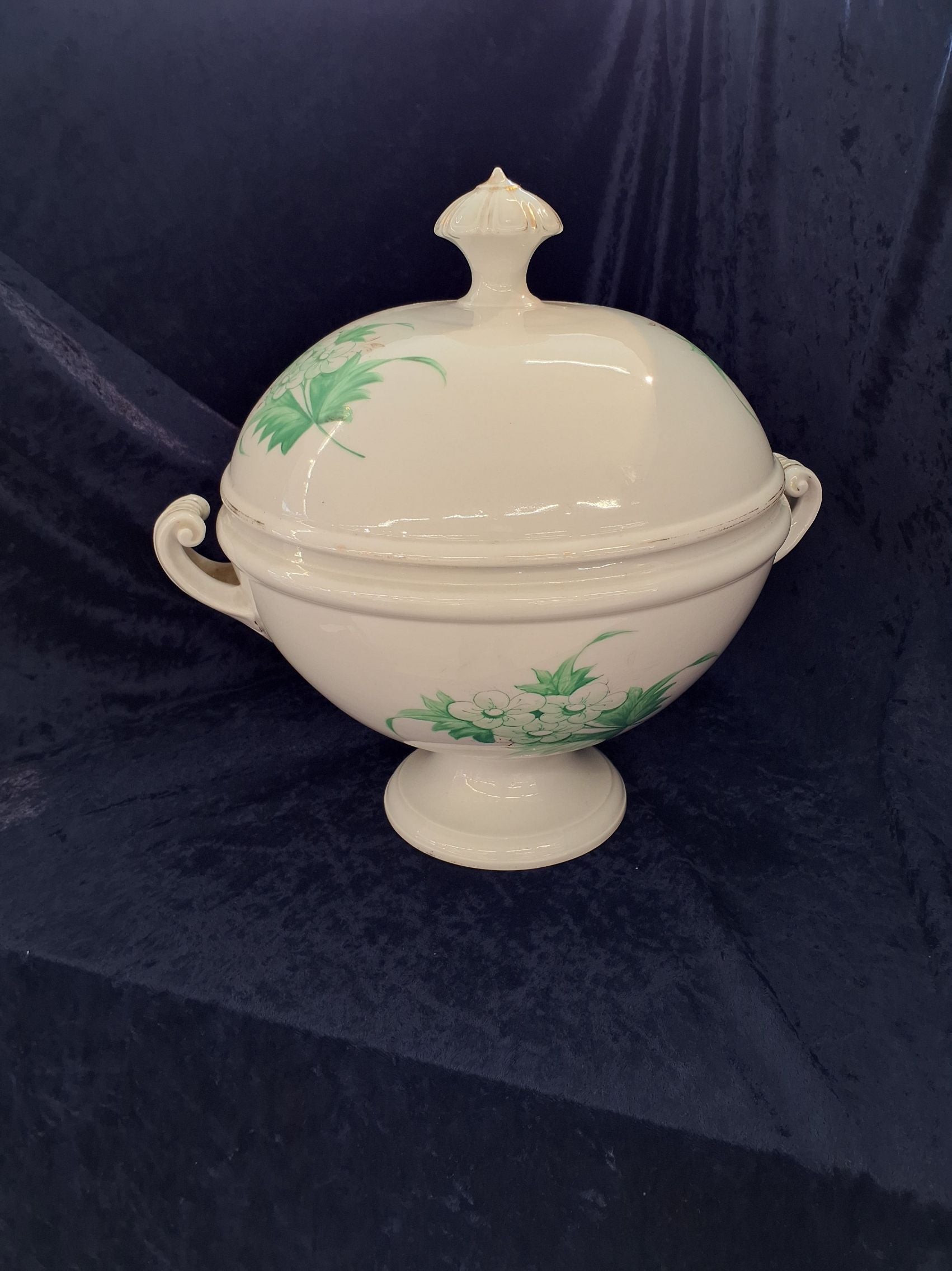 Blomstret suppeterrin